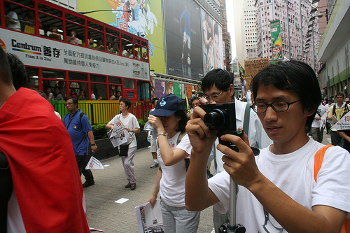 Den kinesiske bloggeren Zhou Shuguang fotografert i Hongkong (foto: chong head)
