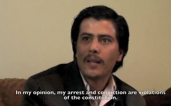 Seyed Kambakhsh intervjuet i fengselet (stillbilde fra video, Reportere uten grenser)