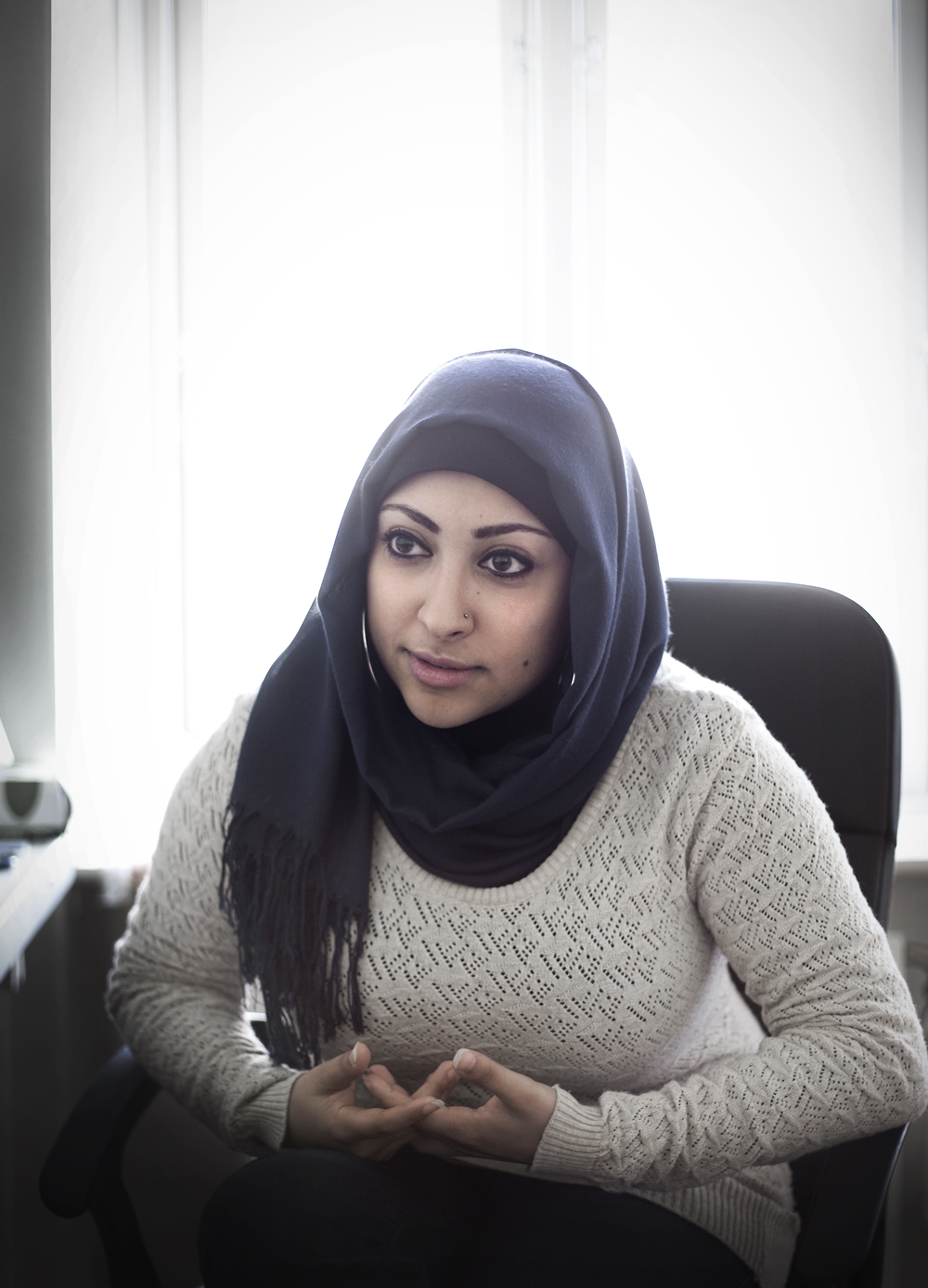 Maryam al-Khawaja i sin leilighet i København, mars 2013 (foto: Jonatan Jacobson).