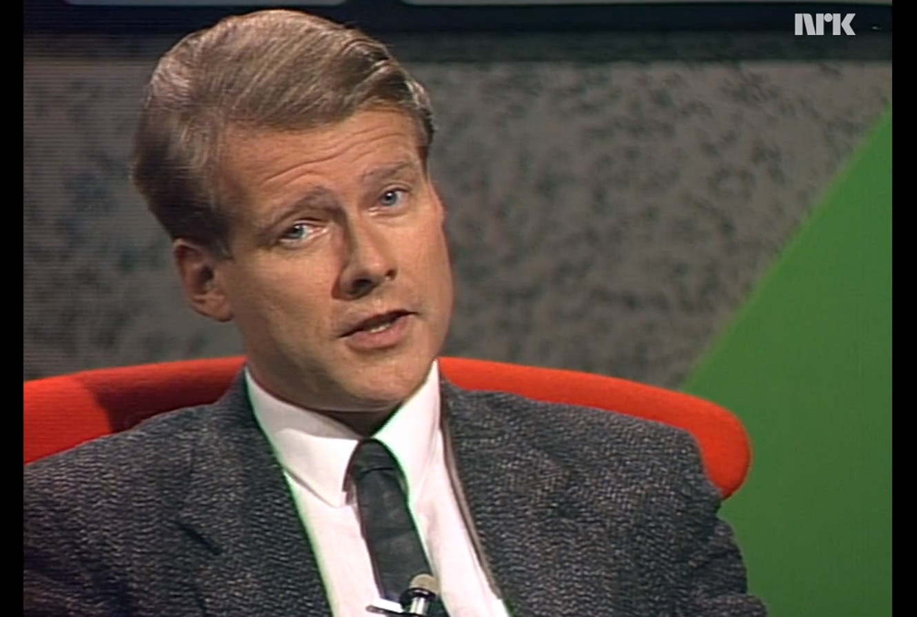 Hagen var en karismatisk skikkelse av en ny, TV-skapt type. (skjermbilde fra NRK-programmet 60 minutter, 1986).